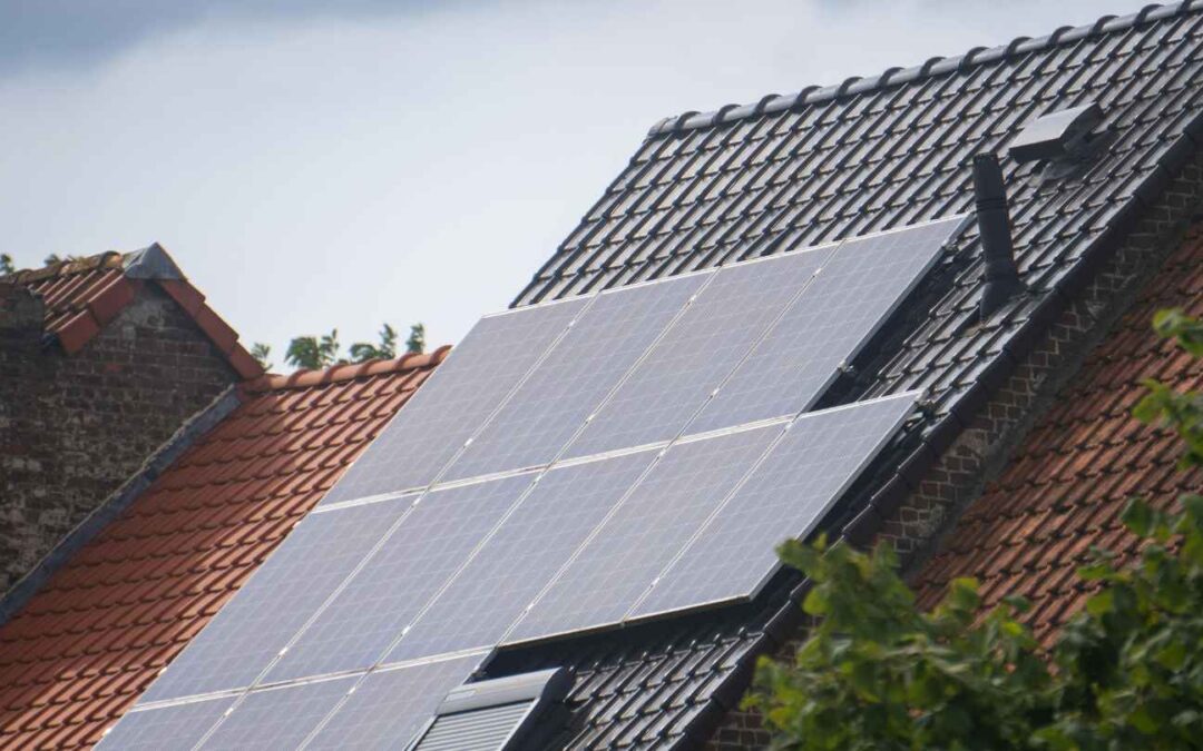 Pourquoi l&rsquo;énergie solaire séduit de plus en plus de propriétaires à Madagascar ?